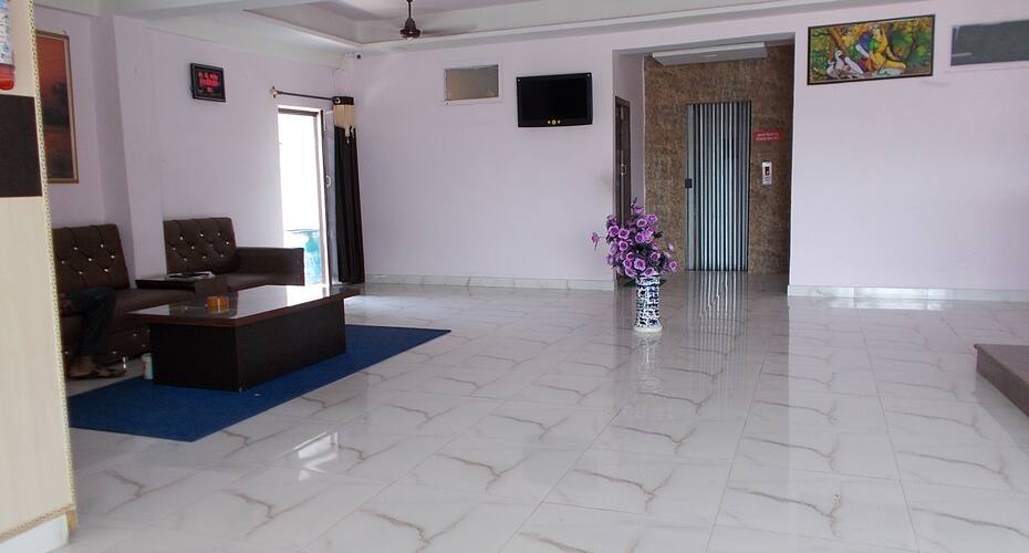 Shree Om Hotel, Ambala 3